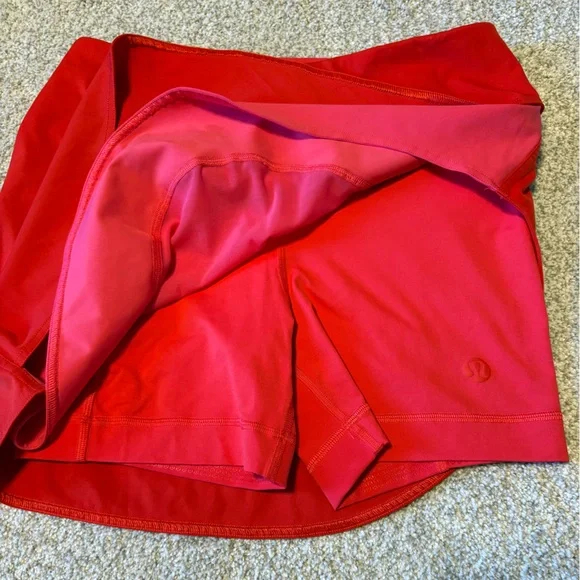 Lululemon Asymmetrical Layered HR Tennis Skirt Size 6 Red/ Pink - Picture 5 of 9